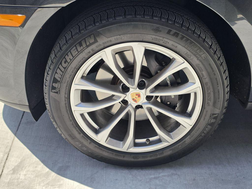 2023 Porsche Macan - Photo 26