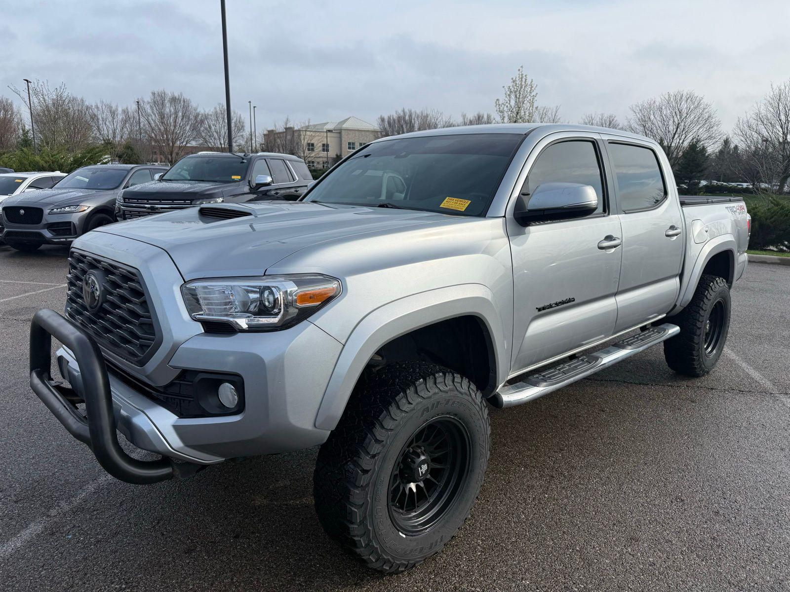 Lunar Rock 2022 Toyota Tacoma TRD Sport Double Cab 4WD Pickup Truck Four-Wheel Drive 6-Speed Automatic