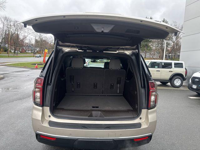 2022 Chevrolet Suburban 4WD LT