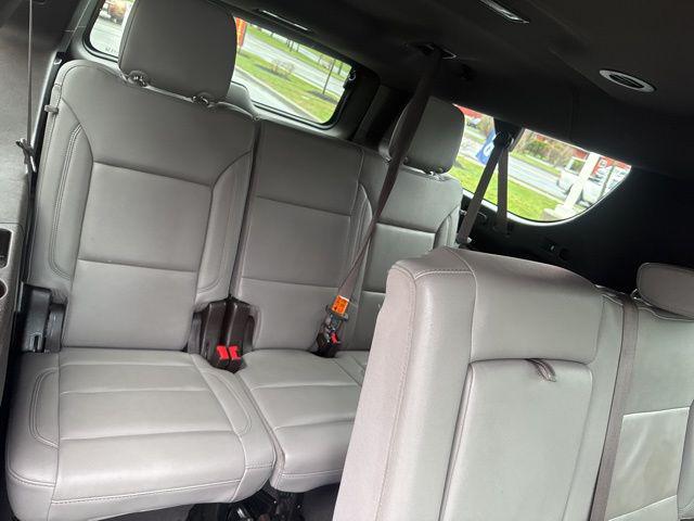 2022 Chevrolet Suburban 4WD LT