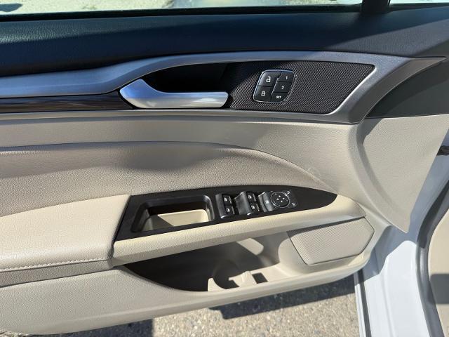 2020 Ford Fusion SEL