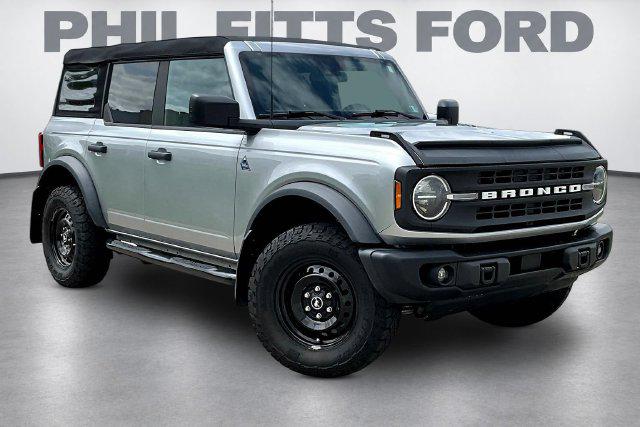 2023 Ford Bronco Black Diamond for sale in New Castle, PA