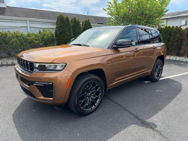 2026 Jeep Grand Cherokee GRAND CHEROKEE SUMMIT 4X4 2026 Jeep Grand Cherokee GRAND CHEROKEE SUMMIT 4X4