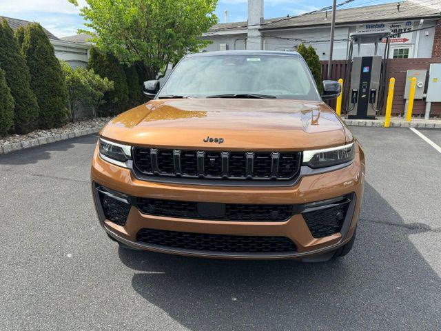 2026 Jeep Grand Cherokee GRAND CHEROKEE SUMMIT 4X4 2026 Jeep Grand Cherokee GRAND CHEROKEE SUMMIT 4X4