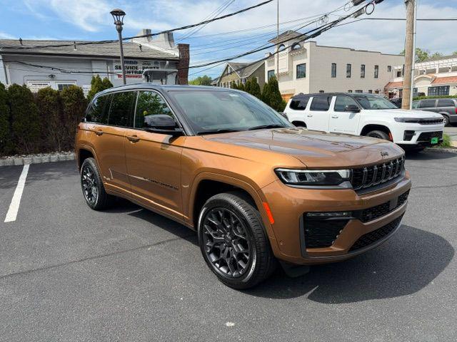 2026 Jeep Grand Cherokee GRAND CHEROKEE SUMMIT 4X4 2026 Jeep Grand Cherokee GRAND CHEROKEE SUMMIT 4X4
