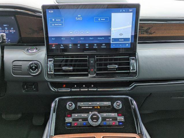 2024 Lincoln Navigator Black Label L