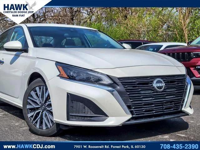 2023 Nissan Altima SV Intelligent AWD