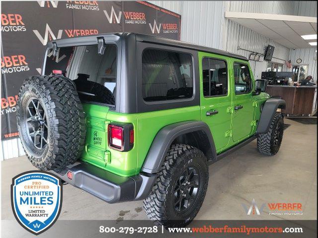 2025 Jeep Wrangler 4-Door Willys 4x4