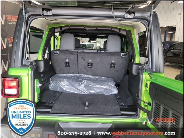 2025 Jeep Wrangler 4-Door Willys 4x4