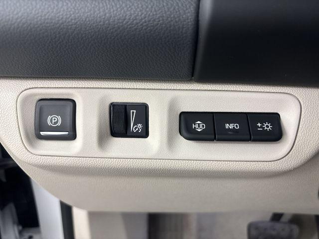 2023 GMC Acadia AWD Denali