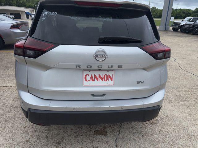 2024 Nissan Rogue SV FWD
