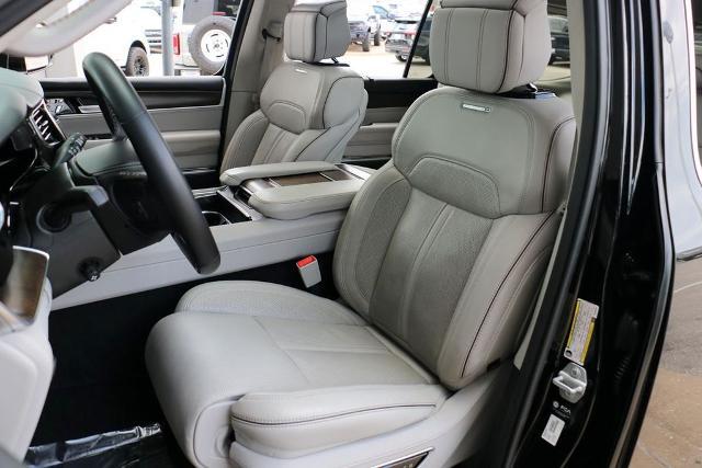 2023 Jeep Grand Wagoneer Series II 4x4