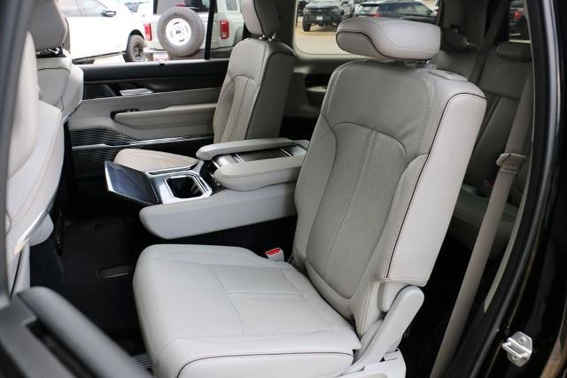 2023 Jeep Grand Wagoneer Series II 4x4