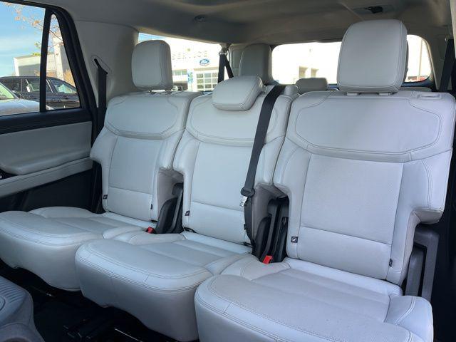 2025 Ford Expedition Platinum MAX