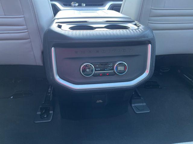 2025 Ford Expedition Platinum MAX