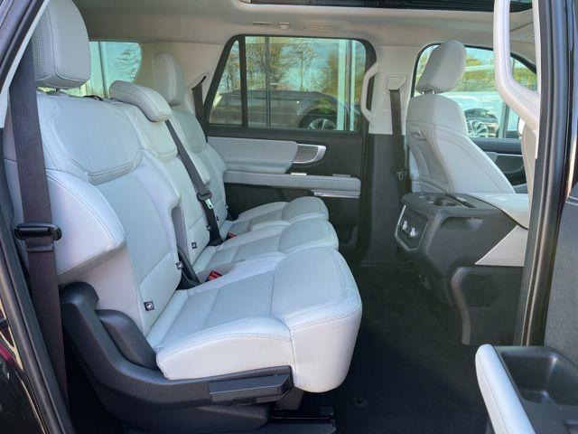 2025 Ford Expedition Platinum MAX