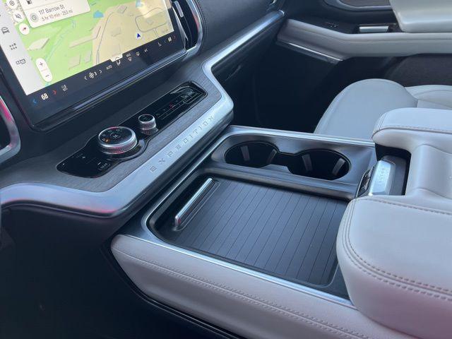 2025 Ford Expedition Platinum MAX
