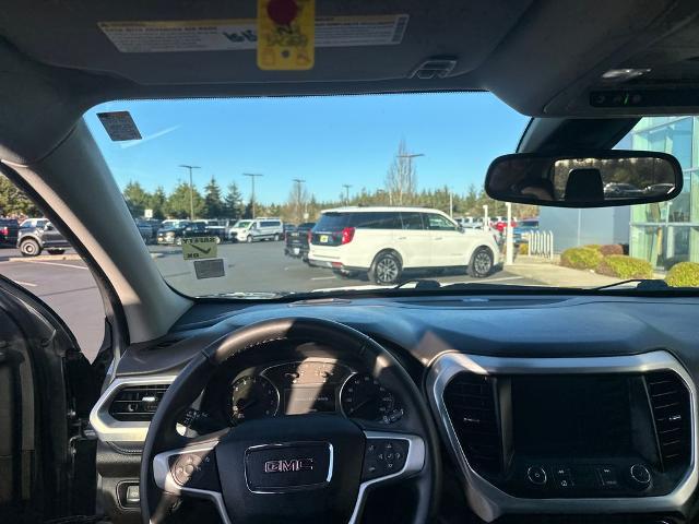2023 GMC Acadia AWD SLT