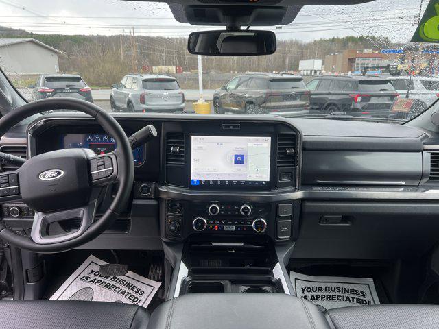 2025 Ford F-350 LARIAT