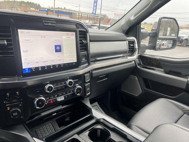 2025 Ford F-350 LARIAT