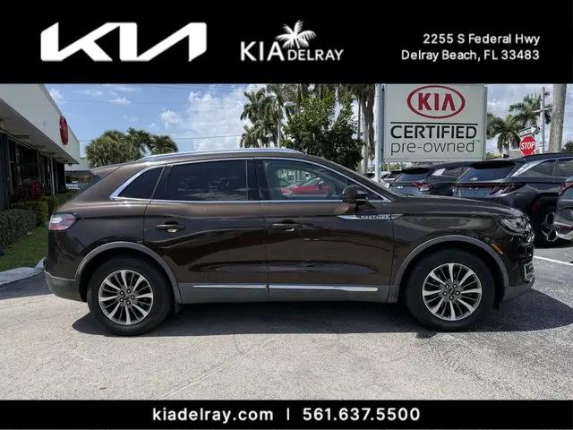 2019 Lincoln Nautilus Select