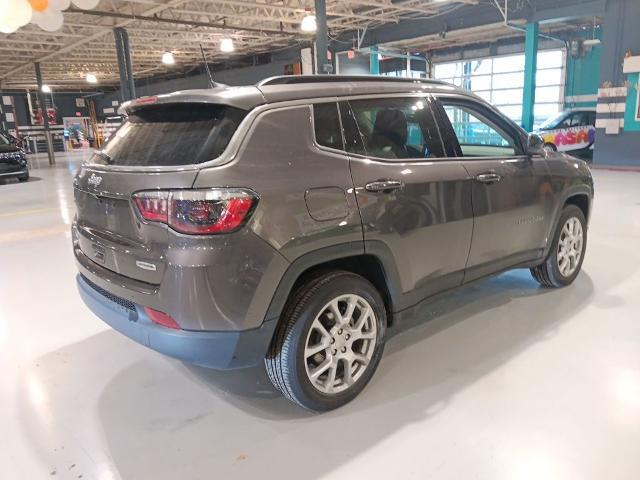 2022 Jeep Compass Latitude Lux 4x4