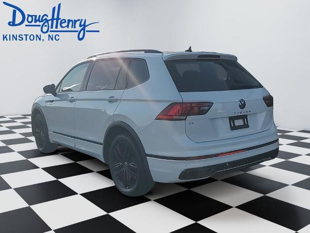 2022 Volkswagen Tiguan 2.0T SE R-Line Black