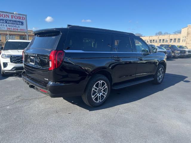 2025 Ford Expedition Active MAX