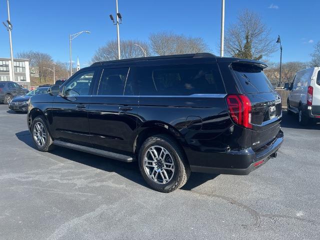 2025 Ford Expedition Active MAX