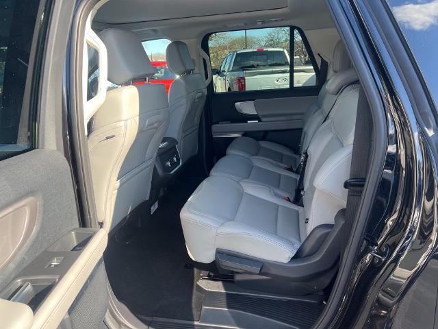 2025 Ford Expedition Active MAX