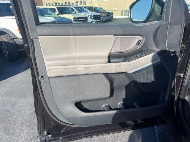 2025 Ford Expedition Active MAX