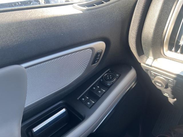 2025 Ford Expedition Active MAX