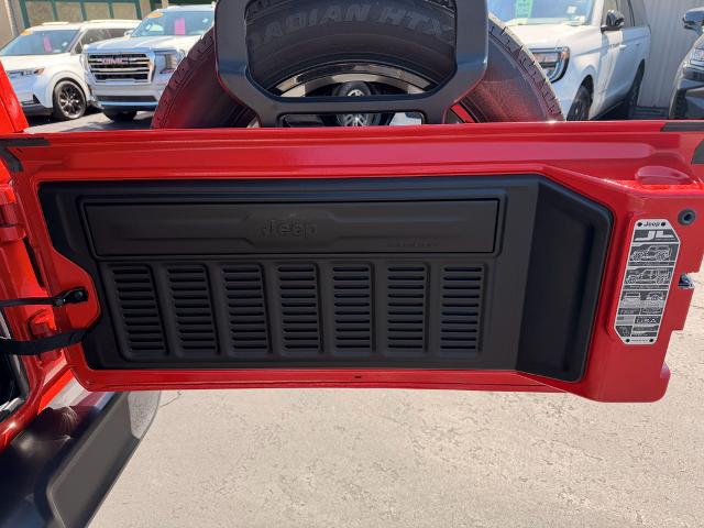 2025 Jeep Wrangler 4xe Sahara 4xe