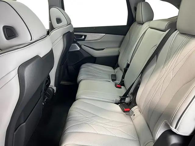 2026 Acura MDX Advance Package