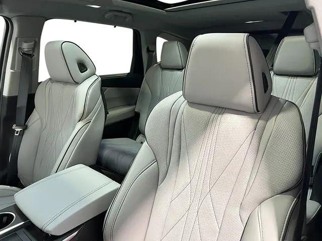 2026 Acura MDX Advance Package