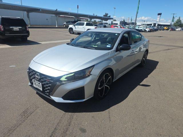 2024 Nissan Altima SR FWD