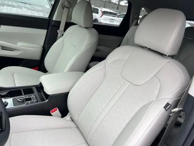 2025 Kia Sorento Hybrid EX