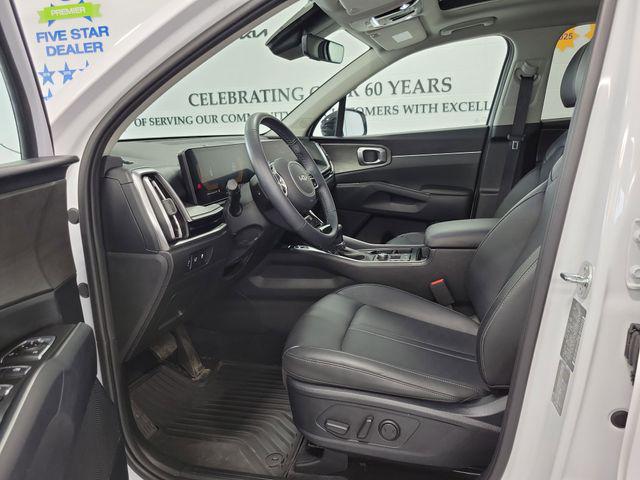 2025 Kia Sorento X-Line EX
