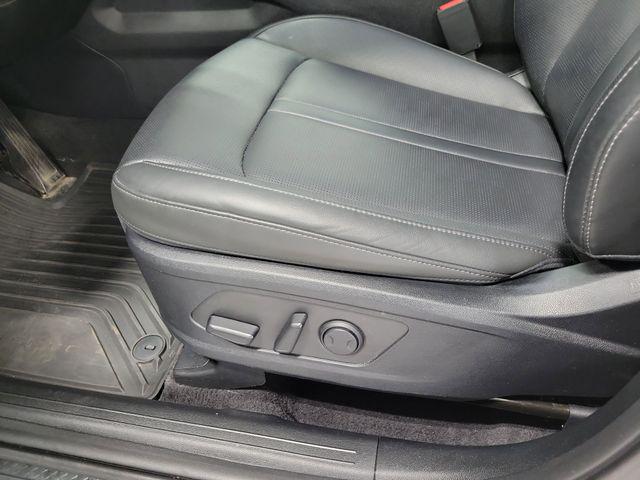 2025 Kia Sorento X-Line EX