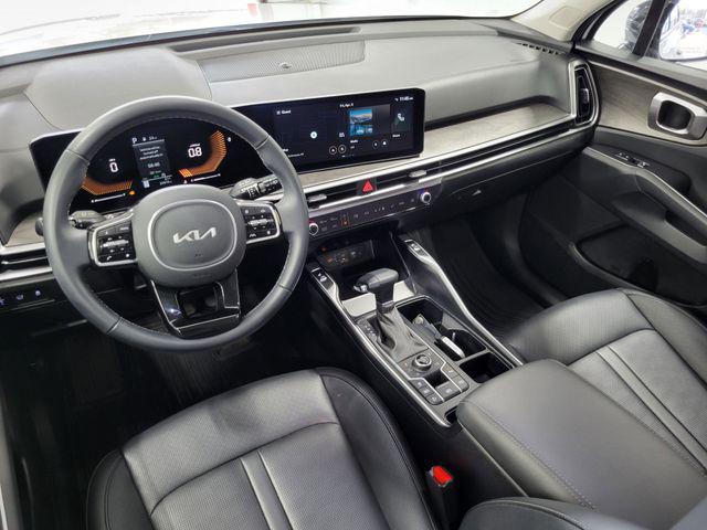 2025 Kia Sorento X-Line EX