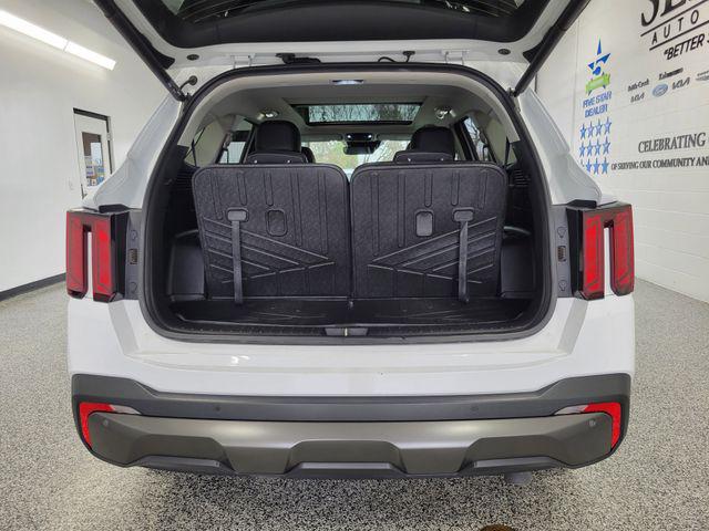 2025 Kia Sorento X-Line EX