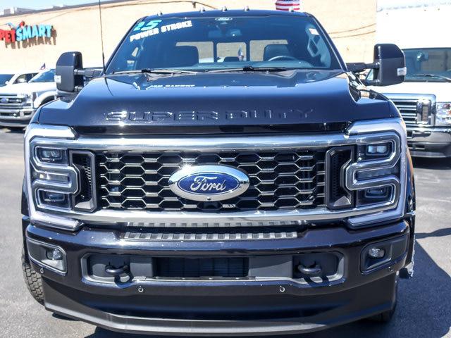 2025 Ford F-450 Platinum