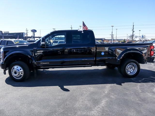 2025 Ford F-450 Platinum