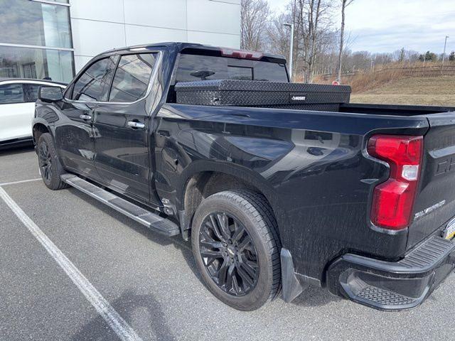 2021 Chevrolet Silverado 1500 4WD Crew Cab Short Bed High Country