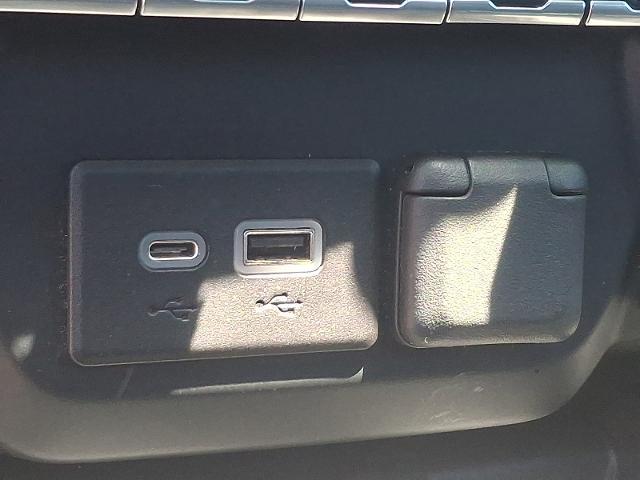 2021 Chevrolet Silverado 1500 4WD Crew Cab Short Bed High Country