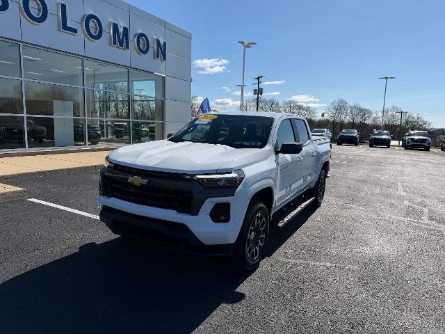 2024 Chevrolet Colorado 4WD LT