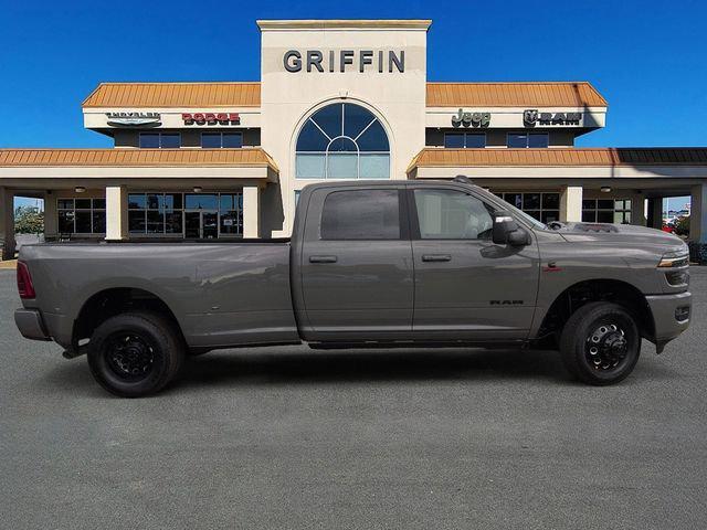 2026 RAM Ram 3500 RAM 3500 LARAMIE CREW CAB 4X4 8 BOX