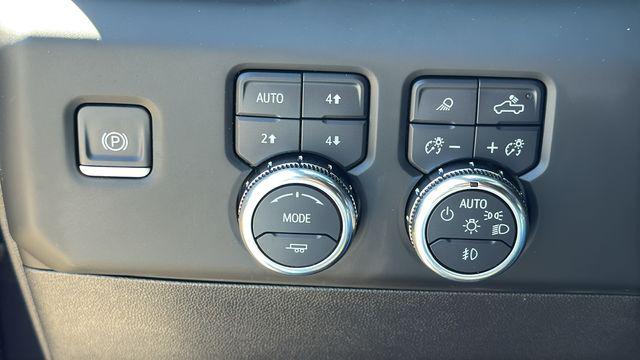 2024 GMC Sierra 1500 4WD Crew Cab Short Box Denali