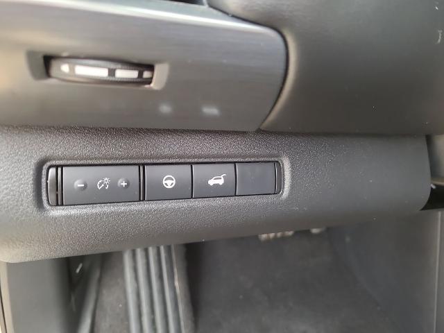 2025 Nissan Pathfinder SL FWD