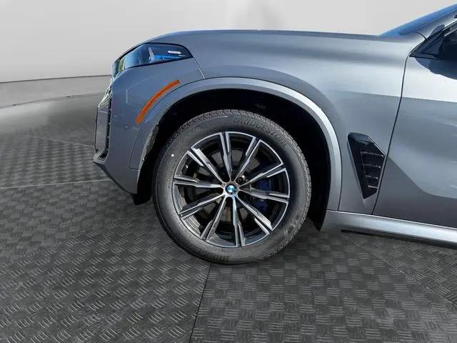 2026 BMW X5 M60i